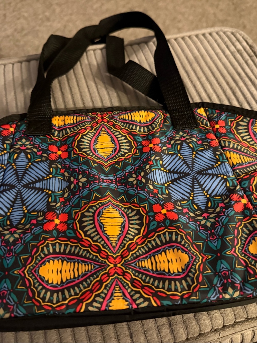 Thirty-One Insulated Tote lunch box - Picture 3 of 5